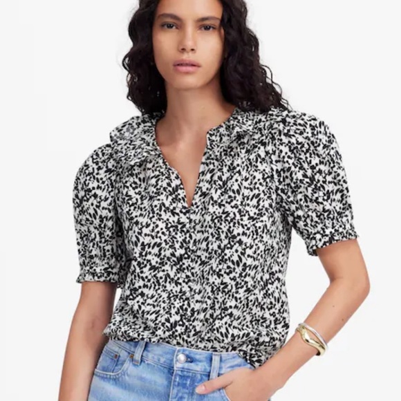 Madewell Ruffled Button-Front Top in Floral - Picture 1 of 5